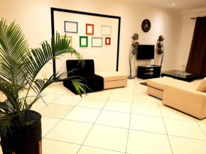 Huge Designer 1 Bed Serviced Apartment.